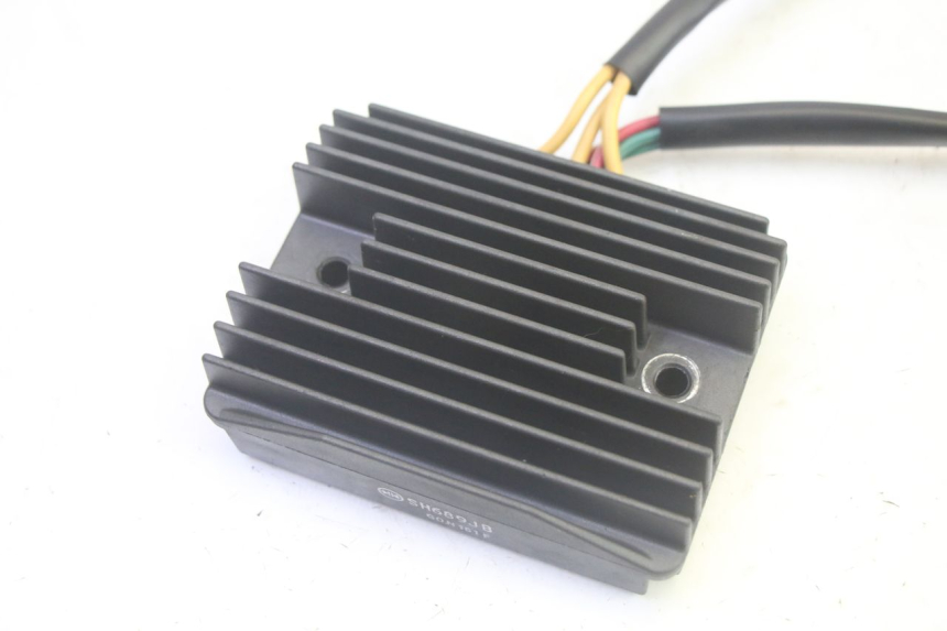 photo de LICHTMASCHINENREGLER PIAGGIO MP3 LT 400 (2007 - 2012) - Detailansicht des Bauteils