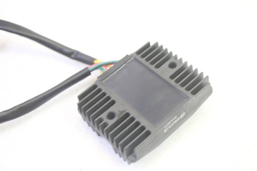 photo de LICHTMASCHINENREGLER PIAGGIO MP3 LT 400 (2007 - 2012) - Gesamtansicht des Produkts