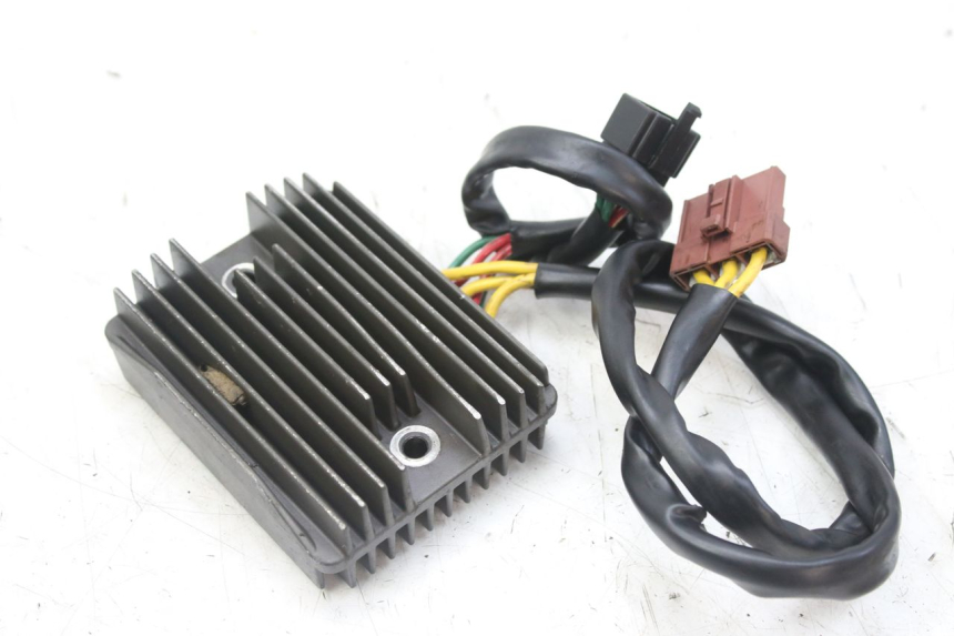 photo de LICHTMASCHINENREGLER PIAGGIO MP3 RL 250 (2006 - 2010) - Hauptansicht