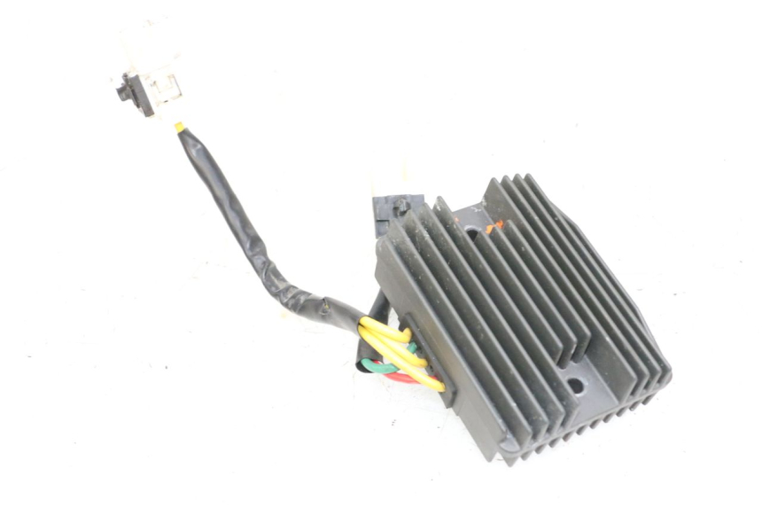 photo de SPANNUNGSREGLER PIAGGIO MP3 500 (2014 - 2017) - Hauptansicht