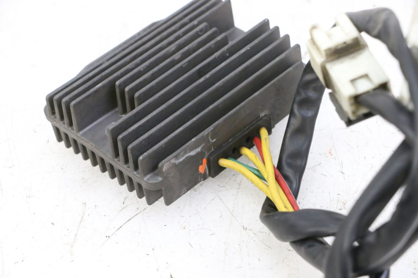 photo de SPANNUNGSREGLER PIAGGIO MP3 500 (2014 - 2017) - Zoom auf Gebrauchszustand