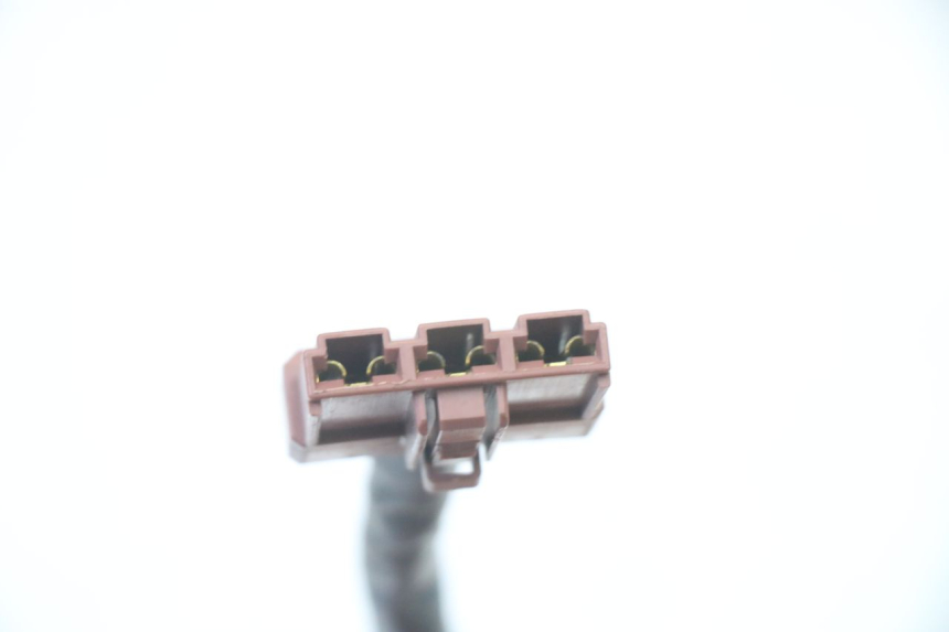 photo de LICHTMASCHINENREGLER PIAGGIO MP3 RL 250 (2006 - 2010) - Details der Befestigungspunkte