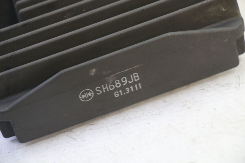 photo de LICHTMASCHINENREGLER PIAGGIO MP3 500 (2011 - 2015) - Alternative Perspektive