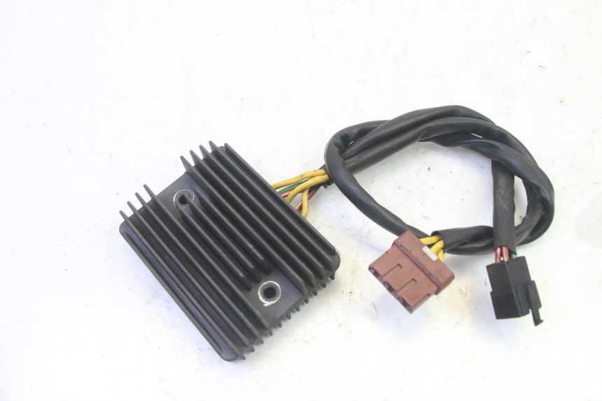 photo de LICHTMASCHINENREGLER PIAGGIO MP3 RL 250 (2006 - 2010) - Hauptansicht