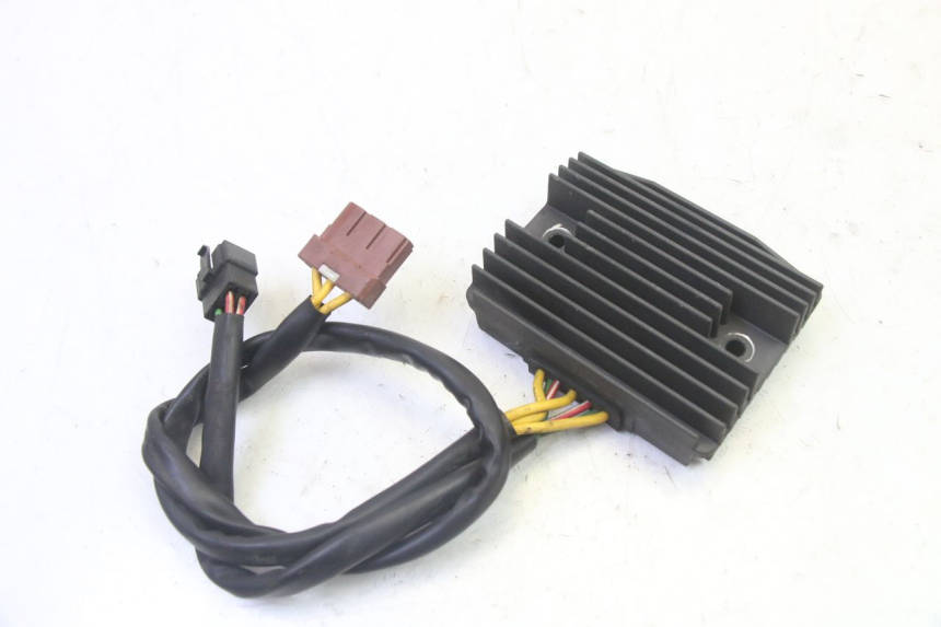 photo de LICHTMASCHINENREGLER PIAGGIO MP3 RL 250 (2006 - 2010) - Detailansicht des Bauteils