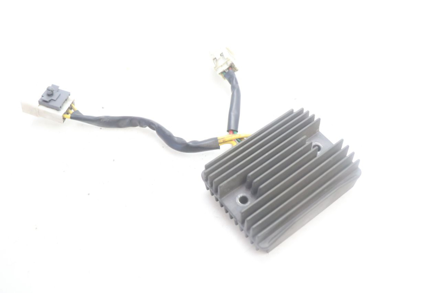 photo de REGLER LICHTMASCHINE PIAGGIO MP3 500 (2016 - 2018) - Hauptansicht