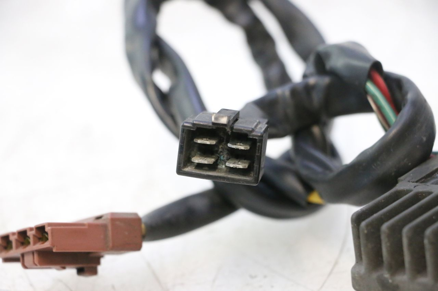 photo de LICHTMASCHINENREGLER PIAGGIO MP3 500 (2011 - 2015) - Details der Befestigungspunkte