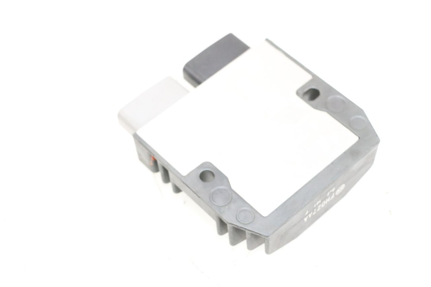 photo de REGLER LICHTMASCHINE YAMAHA MT-07 MT07 ABS 700 (2018 - 2020) - Alternative Perspektive