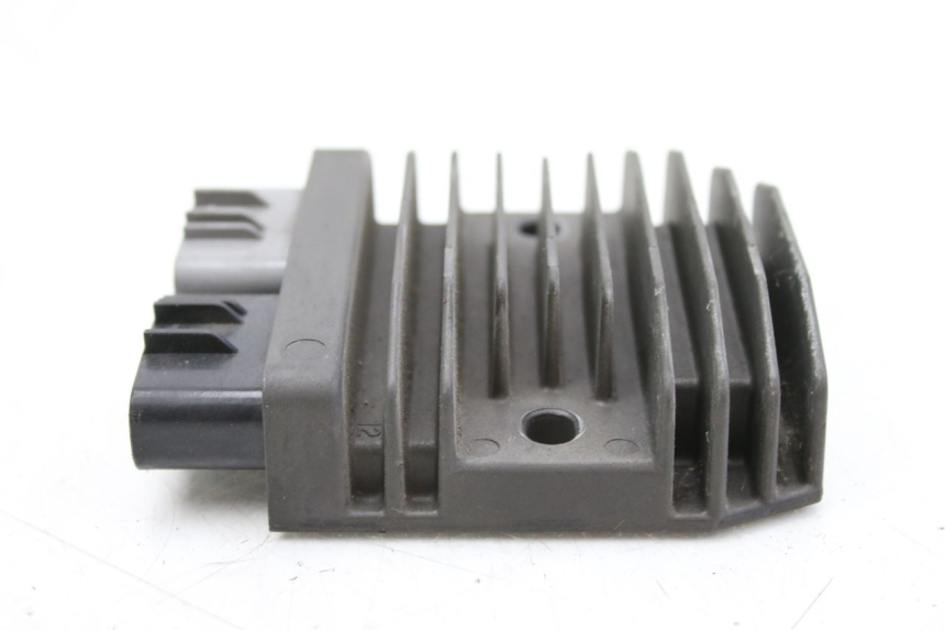 photo de LADEREGLER YAMAHA MT-07 MT07 700 (2018 - 2020) - Detailansicht des Bauteils