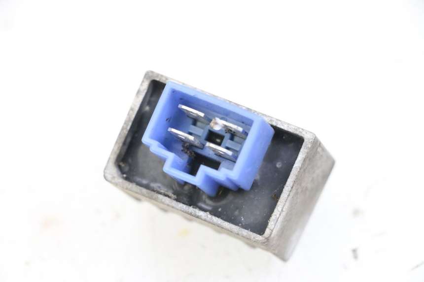 photo de REGLER LICHTMASCHINE YAMAHA NEO'S NEOS 2T 50 (1998 - 2007) - Detailansicht des Bauteils