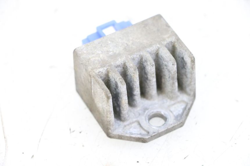 photo de REGLER LICHTMASCHINE YAMAHA NEO'S NEOS 2T 50 (1998 - 2007) - Alternative Perspektive