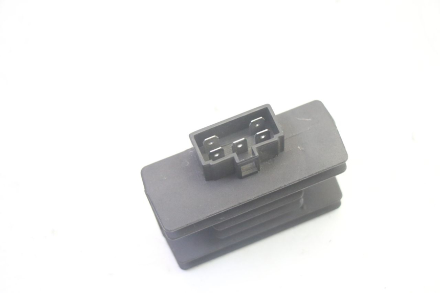 photo de LADEREGLER YAMAHA NEOS NEO'S 4T 50 (2008 - 2016) - Zoom auf Gebrauchszustand