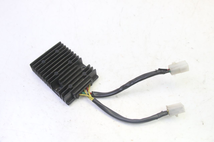 photo de REGLER LICHTMASCHINE KYMCO LIKE 4T 50 (2019 - 2025) - Detailansicht des Bauteils