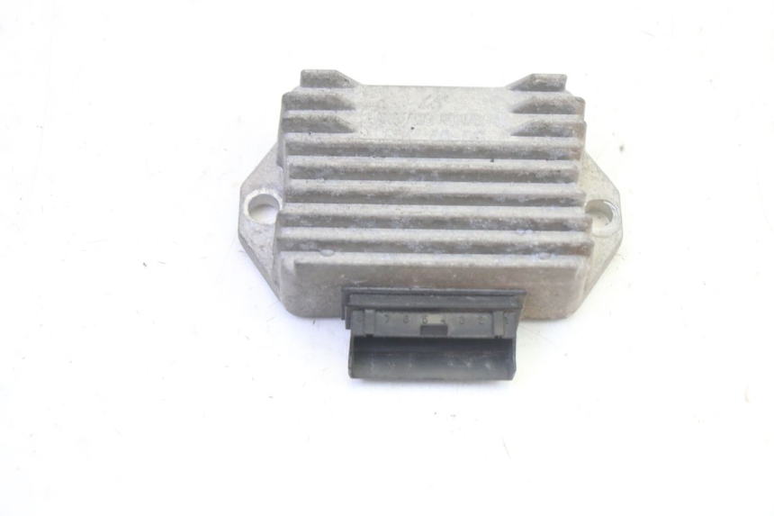 photo de LADEREGLER PIAGGIO NEW TYPHOON 50 (2010 - 2017) - Hauptansicht