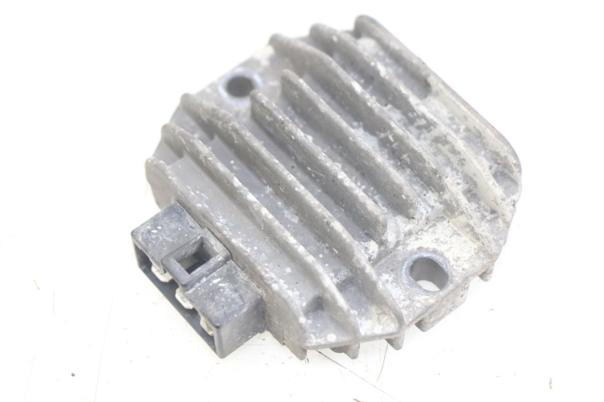 photo de SPANNUNGSREGLER GILERA NEXUS 125 (2007 - 2009) - Detailansicht des Bauteils