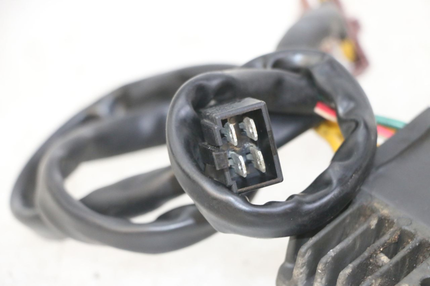 photo de SPANNUNGSREGLER GILERA NEXUS 125 (2009 - 2013) - Gesamtansicht des Produkts