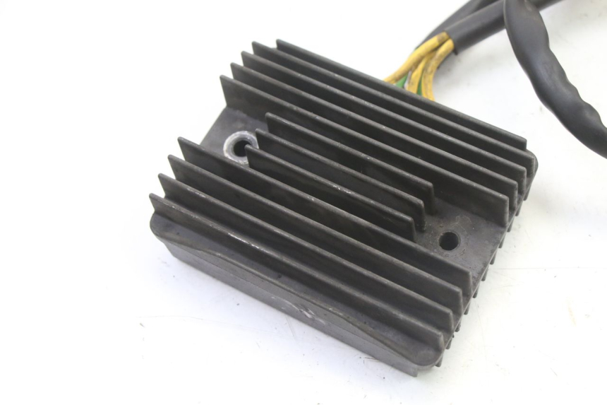 photo de SPANNUNGSREGLER GILERA NEXUS 125 (2009 - 2013) - Detailansicht des Bauteils