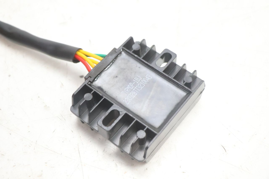 photo de REGLER LICHTMASCHINE JM MOTORS OLDIES 4T 50 (2020 - 2026) - Technische Nahaufnahme