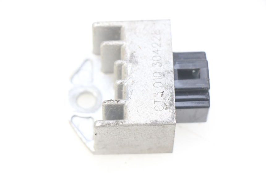 photo de SPANNUNGSREGLER SYM ORBIT 2 2T 50 (2008 - 2018) - Hauptansicht