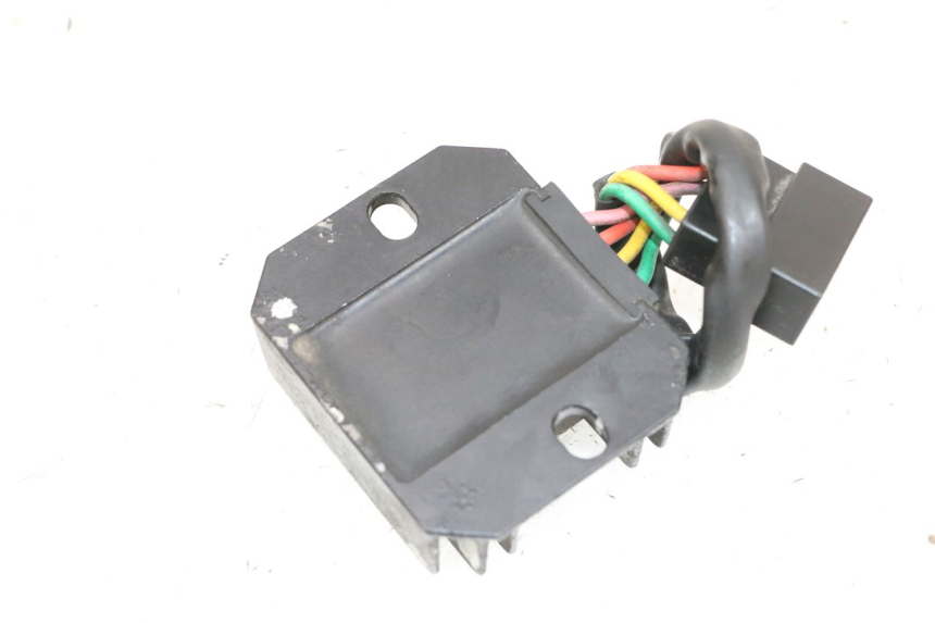 photo de LICHTMASCHINENREGLER SYM ORBIT III 3 4T 50 (2018 - 2021) - Alternative Perspektive