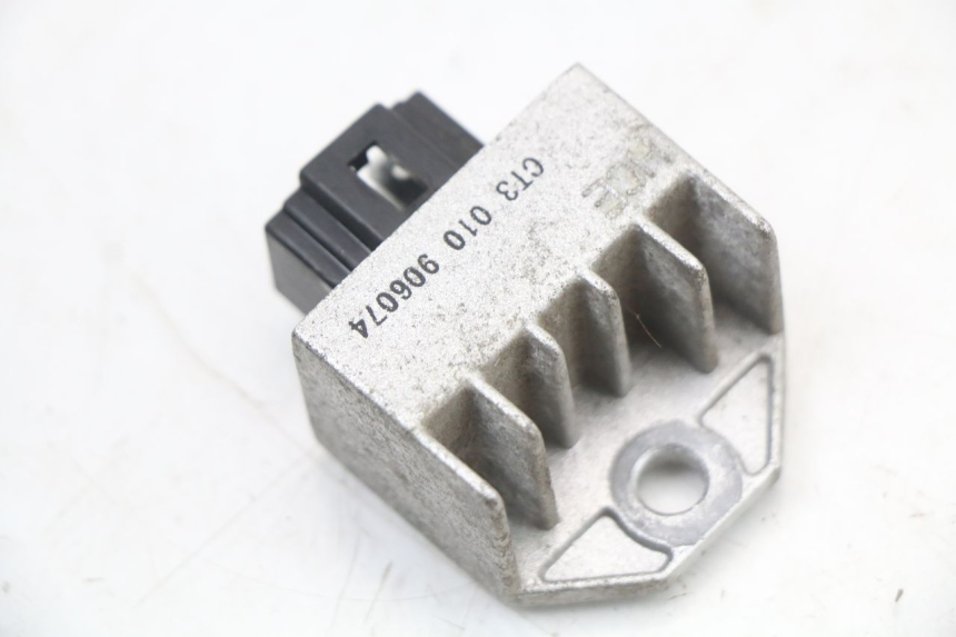 photo de REGLER LICHTMASCHINE SYM ORBIT 50 (2008 - 2010) - Hauptansicht