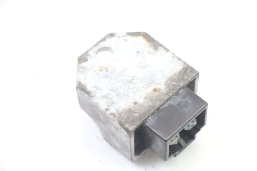 photo de SPANNUNGSREGLER PEUGEOT CITYSTAR 50 (2013 - 2017) - Alternative Perspektive