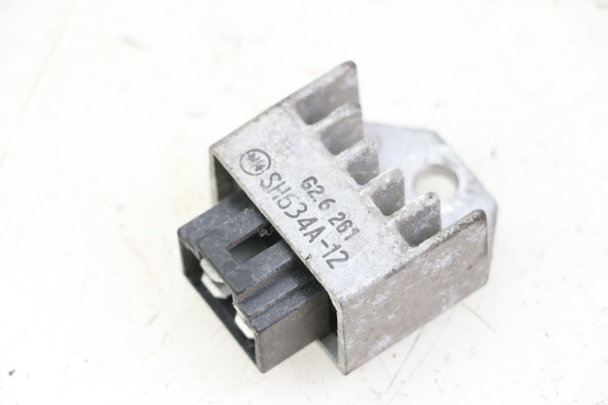 photo de SPANNUNGSREGLER PEUGEOT CITYSTAR 50 (2013 - 2017) - Hauptansicht