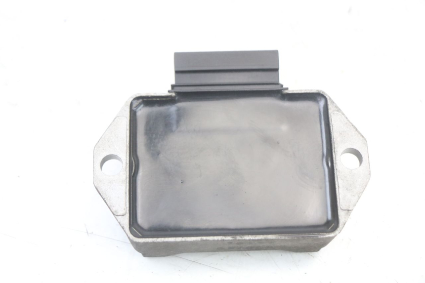 photo de LADEREGLER PIAGGIO NEW TYPHOON 50 (2010 - 2017) - Alternative Perspektive