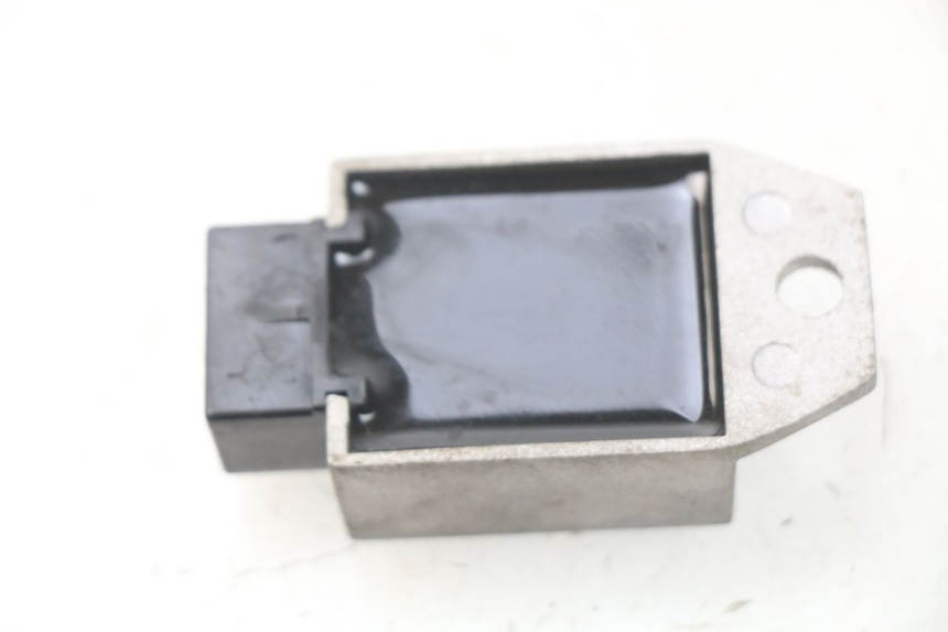 photo de REGLER LICHTMASCHINE KEEWAY PIXEL 50 (2008 - 2011) - Zoom auf Gebrauchszustand