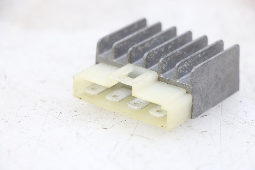 photo de REGLER LICHTMASCHINE APRILIA RALLY AC 50 (1995 - 2004) - Detailansicht des Bauteils