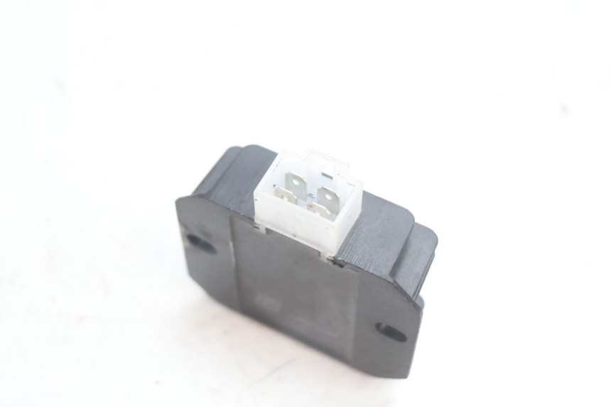 photo de REGLER LICHTMASCHINE LAZIO RENO 50 (2016 - 2021) - Alternative Perspektive