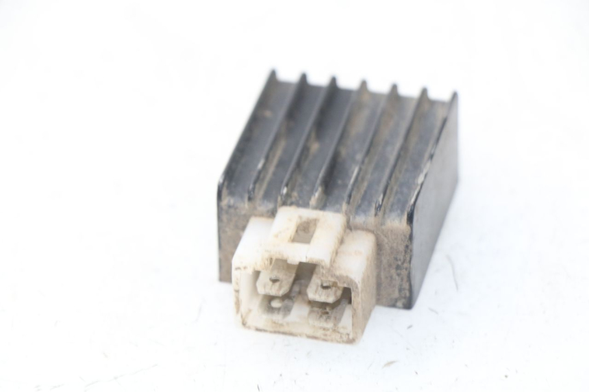 photo de LADEREGLER APOLLO RFZ 150 - Detailansicht des Bauteils