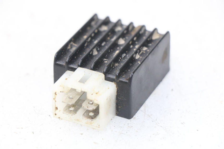 photo de LADEREGLER APOLLO RFZ 150 - Detailansicht des Bauteils