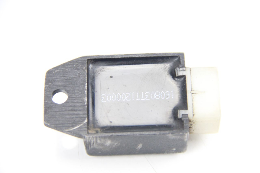 photo de REGLER LICHTMASCHINE TNT MOTOR ROMA 10' 2T 50 (2011 - 2018) - Detailansicht des Bauteils