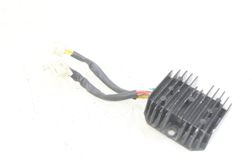 photo de LADEREGLER TNT MOTOR ROMA 10' 4T 50 (2019 - 2022) - Hauptansicht