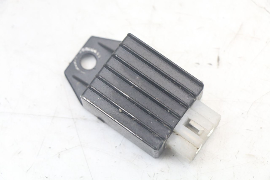 photo de LICHTMASCHINENREGLER TNT MOTOR ROMA 10' 4T 50 (2007 - 2018) - Detailansicht des Bauteils