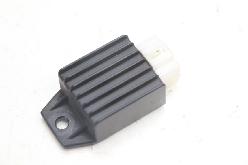 photo de REGLER LICHTMASCHINE TNT MOTOR ROMA 12' 2T 50 (2007 - 2018) - Detailansicht des Bauteils