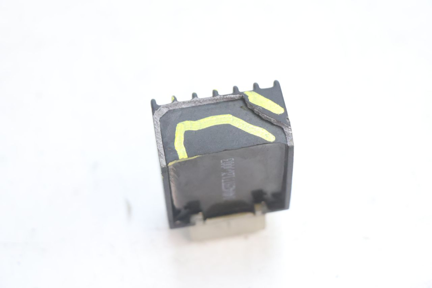 photo de REGLER LICHTMASCHINE TNT MOTOR ROMA 12' 2T 50 (2007 - 2018) - Alternative Perspektive