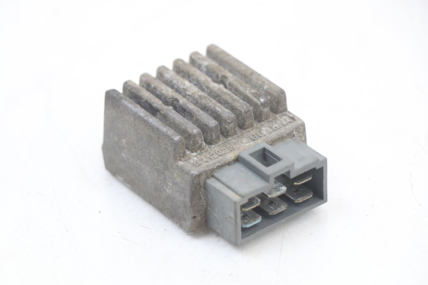 photo de REGLER LICHTMASCHINE APRILIA RS 50 (2006 - 2010) - Detailansicht des Bauteils