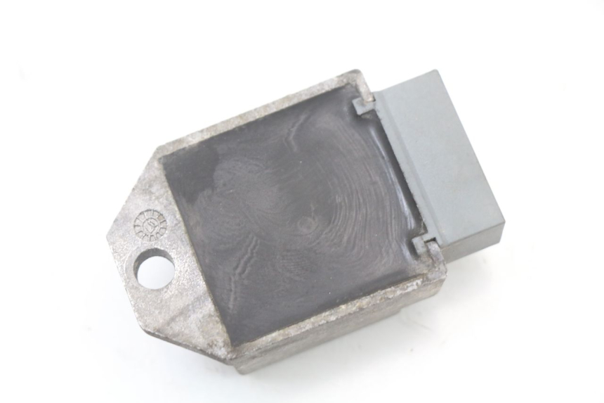 photo de REGLER LICHTMASCHINE APRILIA RS 50 (2006 - 2010) - Alternative Perspektive