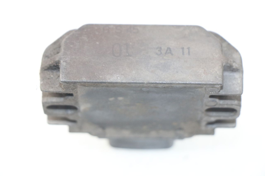 photo de REGLER LICHTMASCHINE SUZUKI RV VAN VAN 125 (2003 - 2008) - Alternative Perspektive