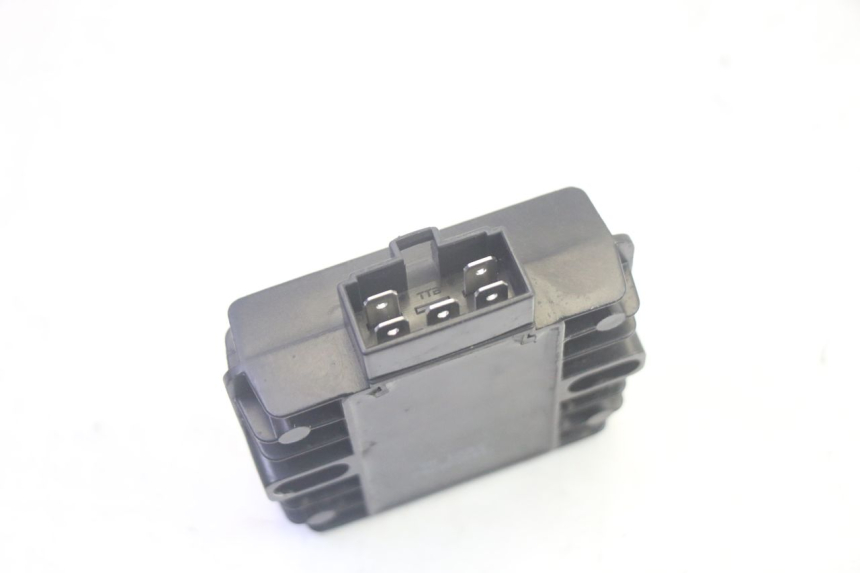 photo de REGLER LICHTMASCHINE JM MOTORS SANTANA EVO 50 (2024 - 2026) - Alternative Perspektive