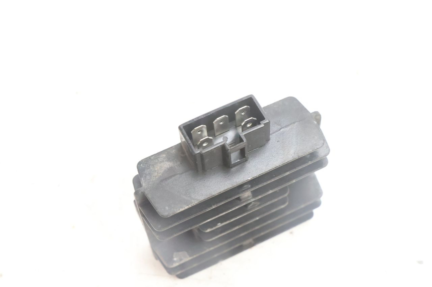 photo de REGLER LICHTMASCHINE JM MOTORS SANTANA EVO 50 (2024 - 2026) - Alternative Perspektive
