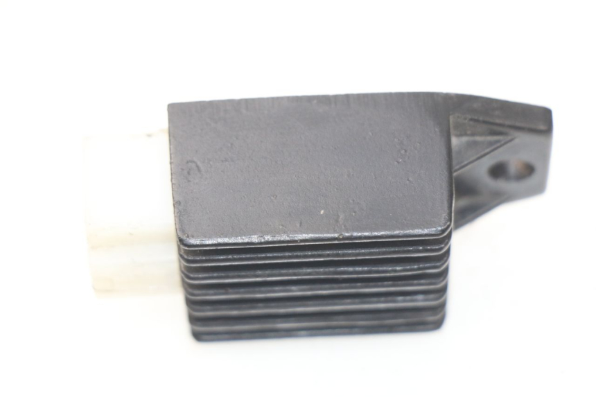 photo de LICHTMASCHINENREGLER JM MOTORS SANTANA 50 (2014 - 2023) - Alternative Perspektive