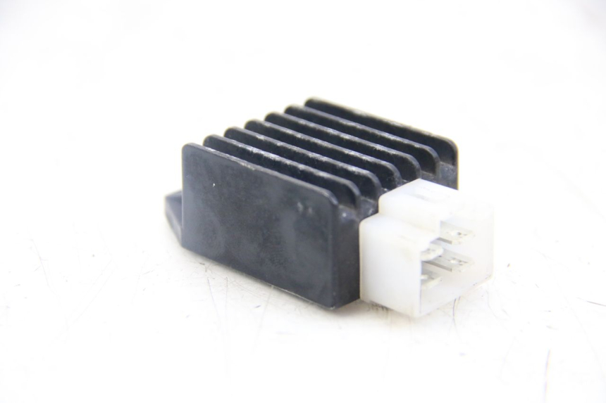 photo de LICHTMASCHINENREGLER JM MOTORS SANTANA 50 (2014 - 2023) - Hauptansicht