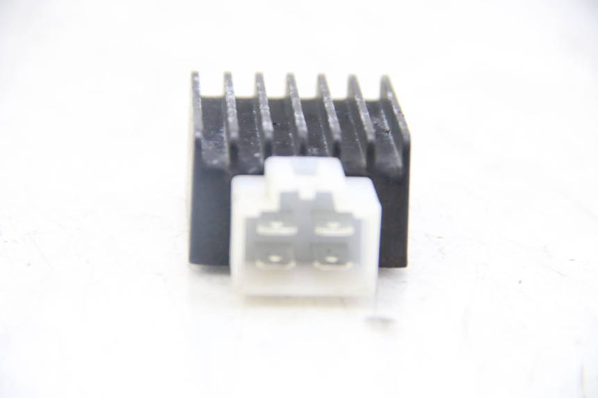 photo de LICHTMASCHINENREGLER JM MOTORS SANTANA 50 (2014 - 2023) - Alternative Perspektive