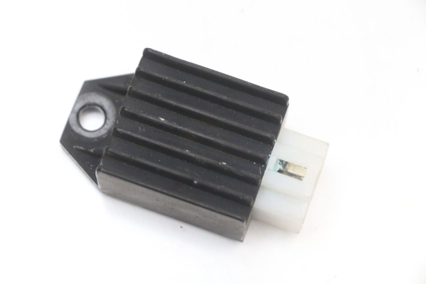 photo de LICHTMASCHINENREGLER JM MOTORS SANTANA 50 (2014 - 2023) - Hauptansicht