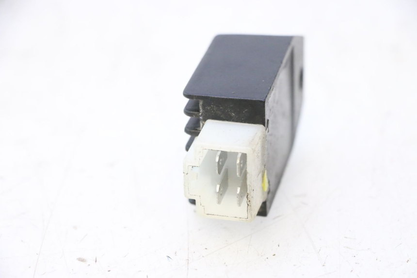 photo de LICHTMASCHINENREGLER JM MOTORS SANTANA 50 (2014 - 2023) - Zoom auf Gebrauchszustand