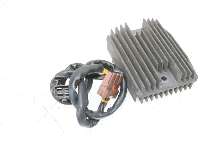 photo de SPANNUNGSREGLER PEUGEOT SATELIS COMPRESSOR K15 125 (2006 - 2009) - Alternative Perspektive