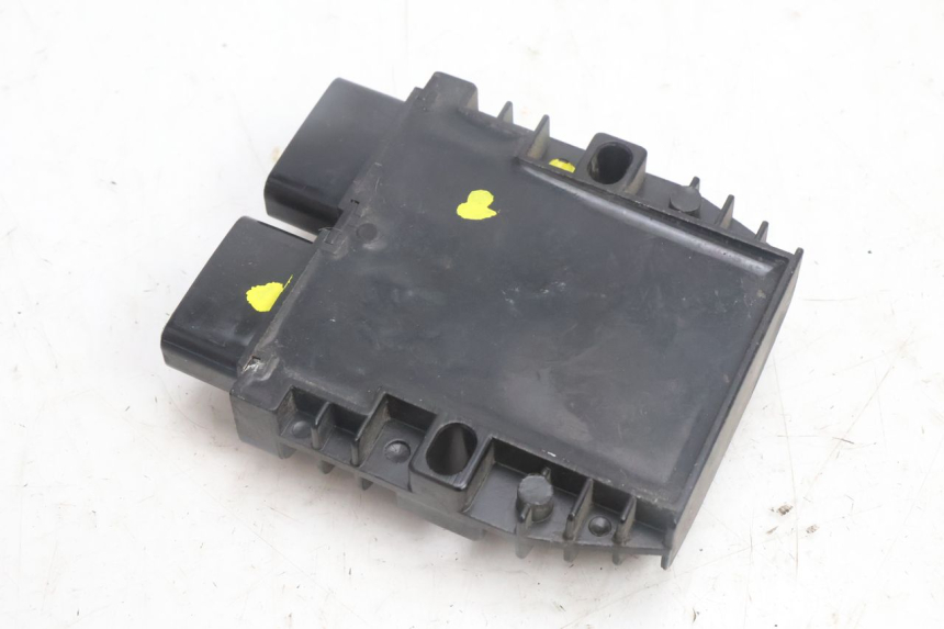 photo de REGLER LICHTMASCHINE PEUGEOT SATELIS 125 (2013 - 2018) - Technische Nahaufnahme